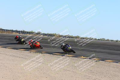 media/Nov-17-2024-CVMA (Sun) [[1fec520723]]/Race 11-Amateur Supersport Open/